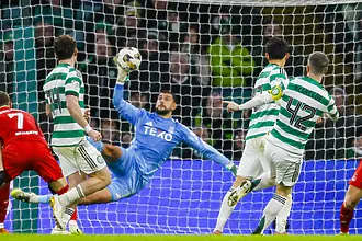 Митов не стигна на Абърдийн срещу Селтик