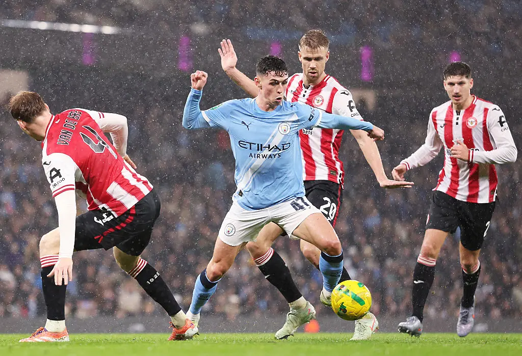 Сити е на полуфинал за Карабао Къп след 2:0 над Брентфорд, Шерки с красив гол