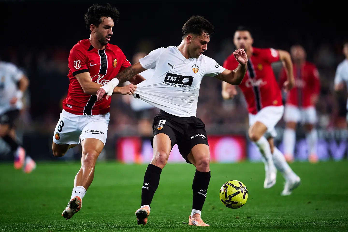 Ману Морланес, Уго Дуро; Валенсия - Майорка / Getty Images