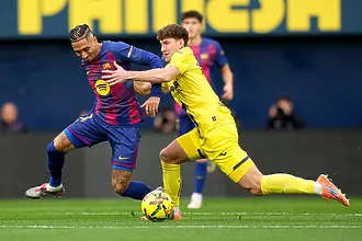 Рафиня, Ямал, брилянтен вратар и безобразие на Вейга донесоха успеха на Барса срещу Виляреал