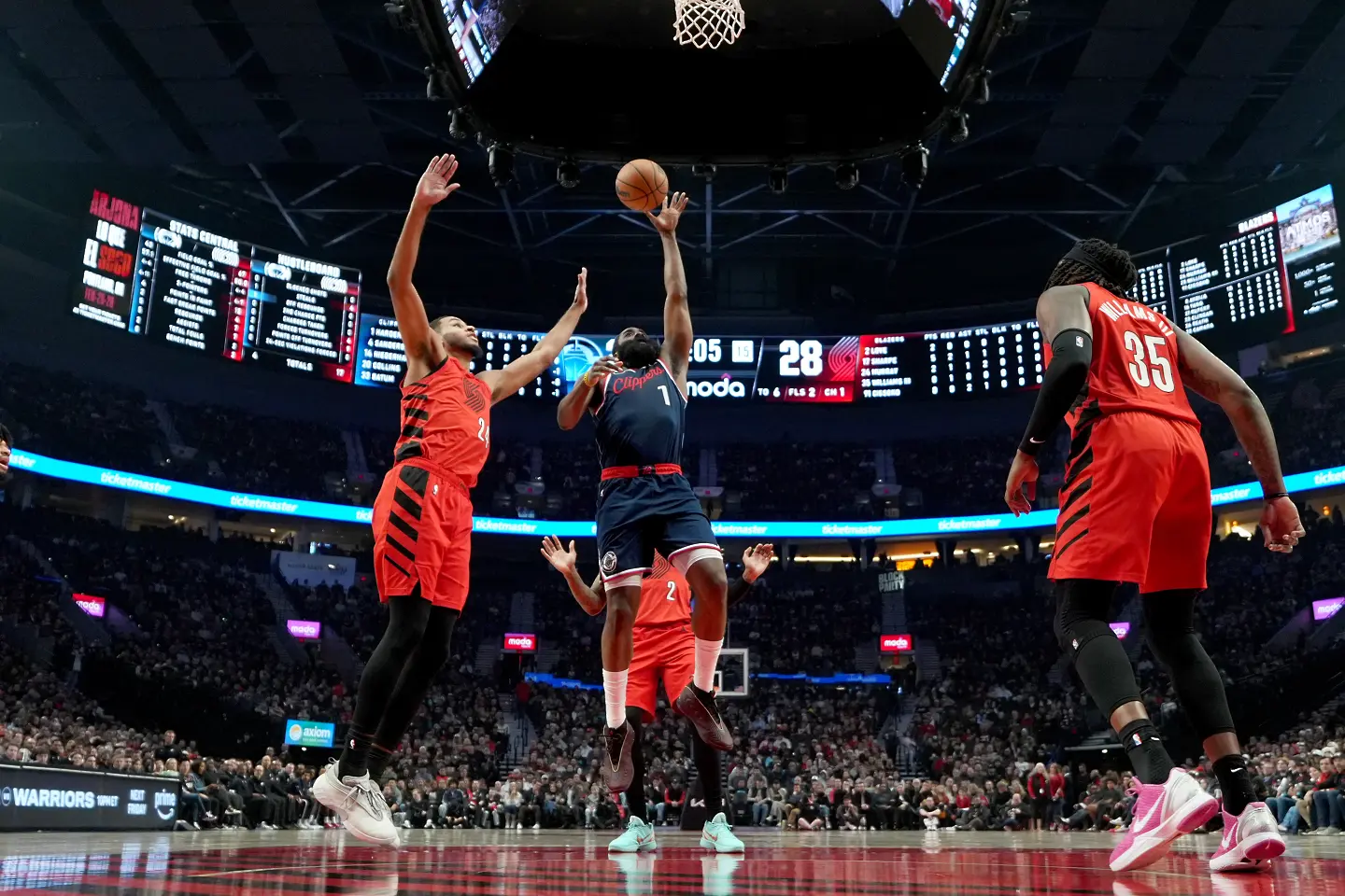 Джеймс Хардън / Getty Images