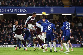 Няма кой да спре Астън Вила, бирмингамци взеха скалпа на Челси