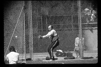 Почина олимпийски шампион в хвърлянето на чук