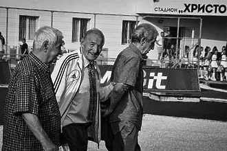 БФС: Благодарим за незабравимите спомени, Старши! (ВИДЕО)