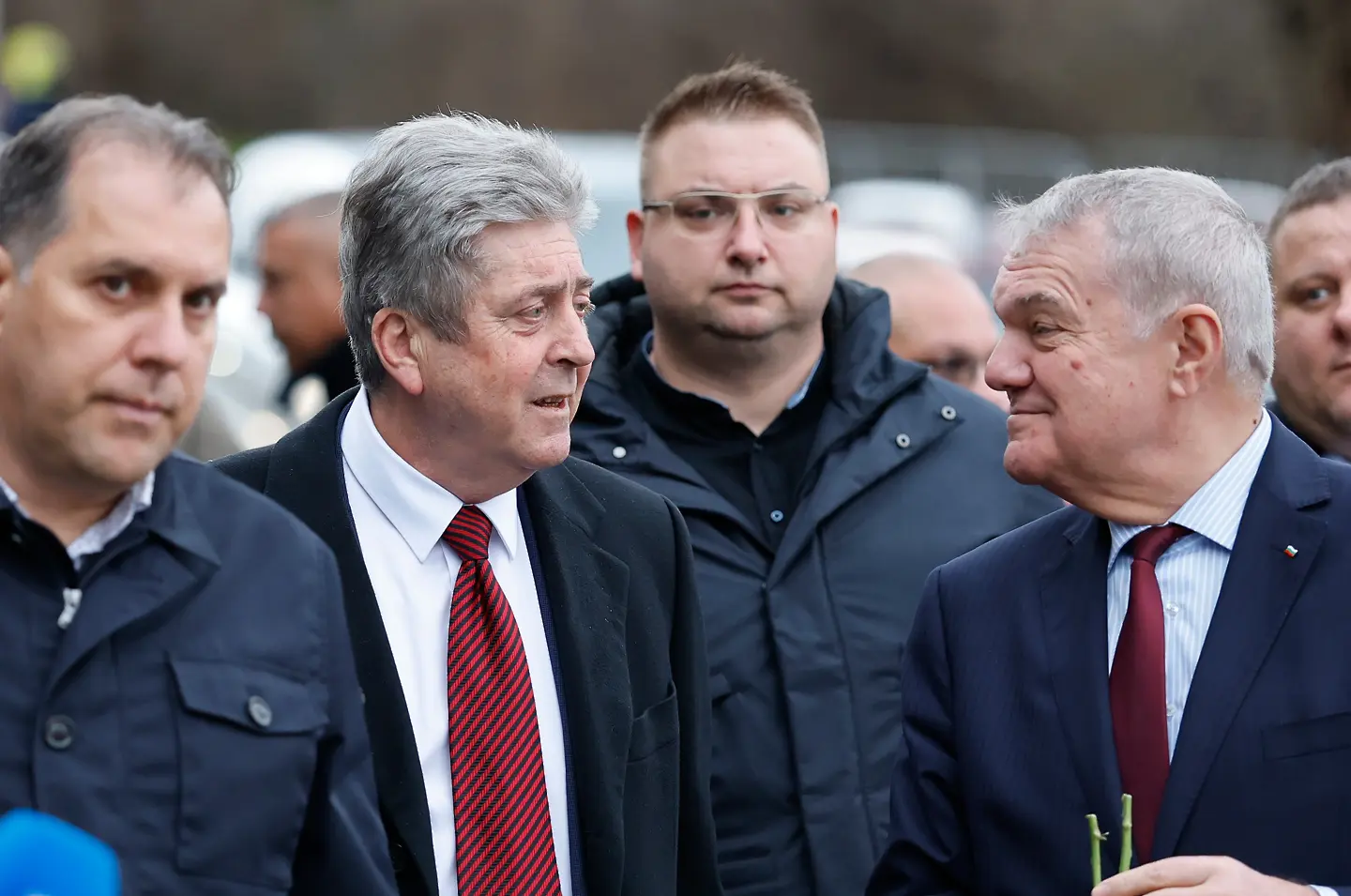 Георги Първанов, Румен Петков, поклонение на Димитър Пенев / startphoto.bg  