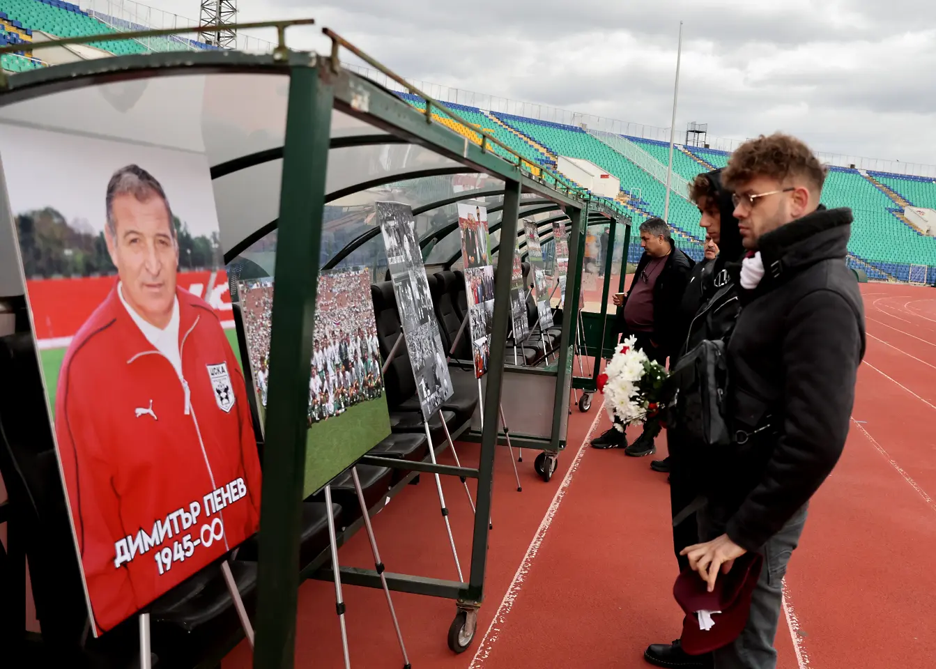 България си взе последно сбогом с колоса Димитър Пенев (ВИДЕО)