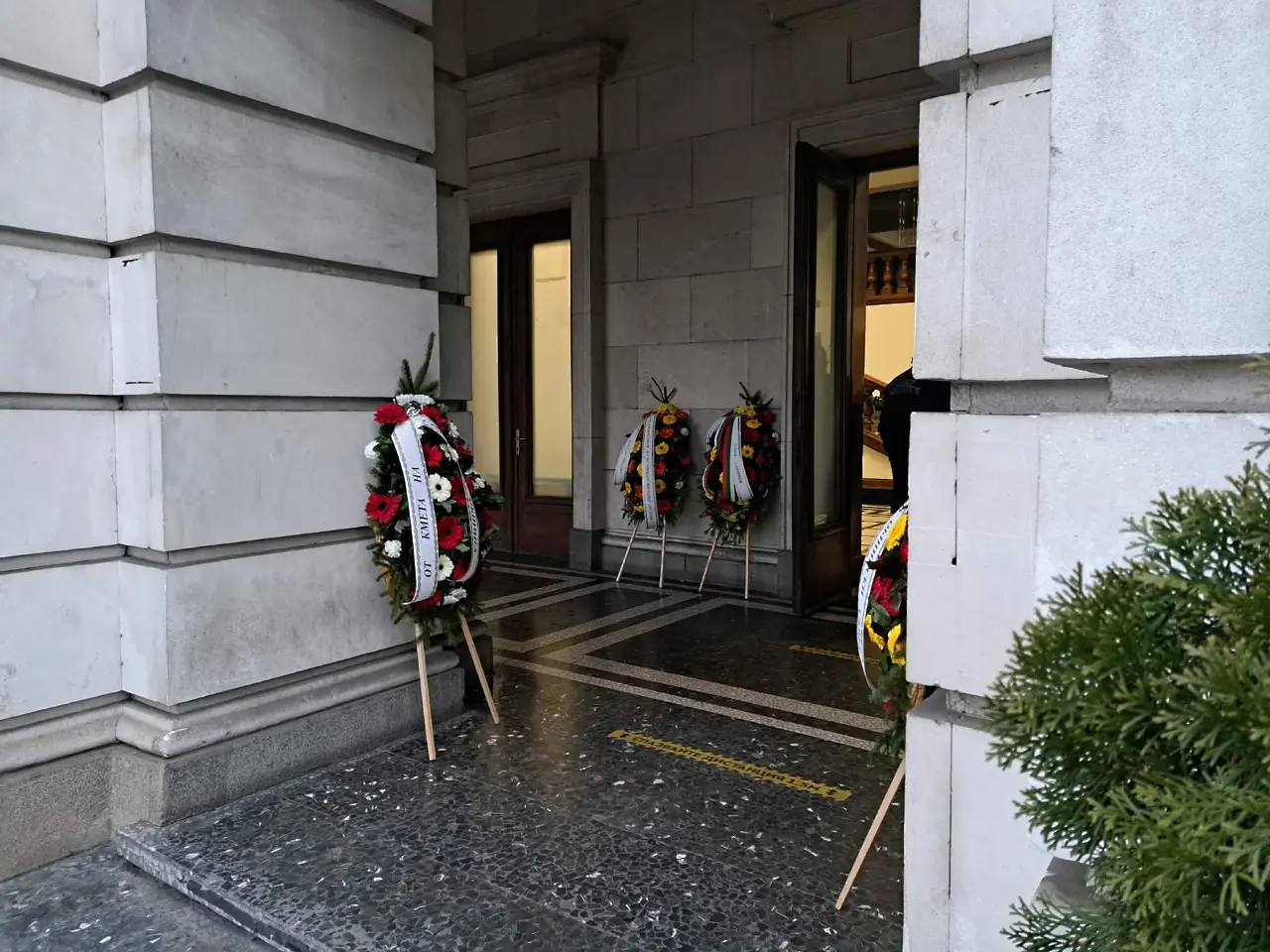 Поклонението на Димитър Пенев / dsport.bg