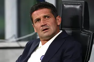 Интер с три опции за десния бек след провала с Кансело