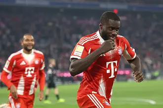 Упамекано остава в Байерн, новият му договор крие впечатляващи детайли