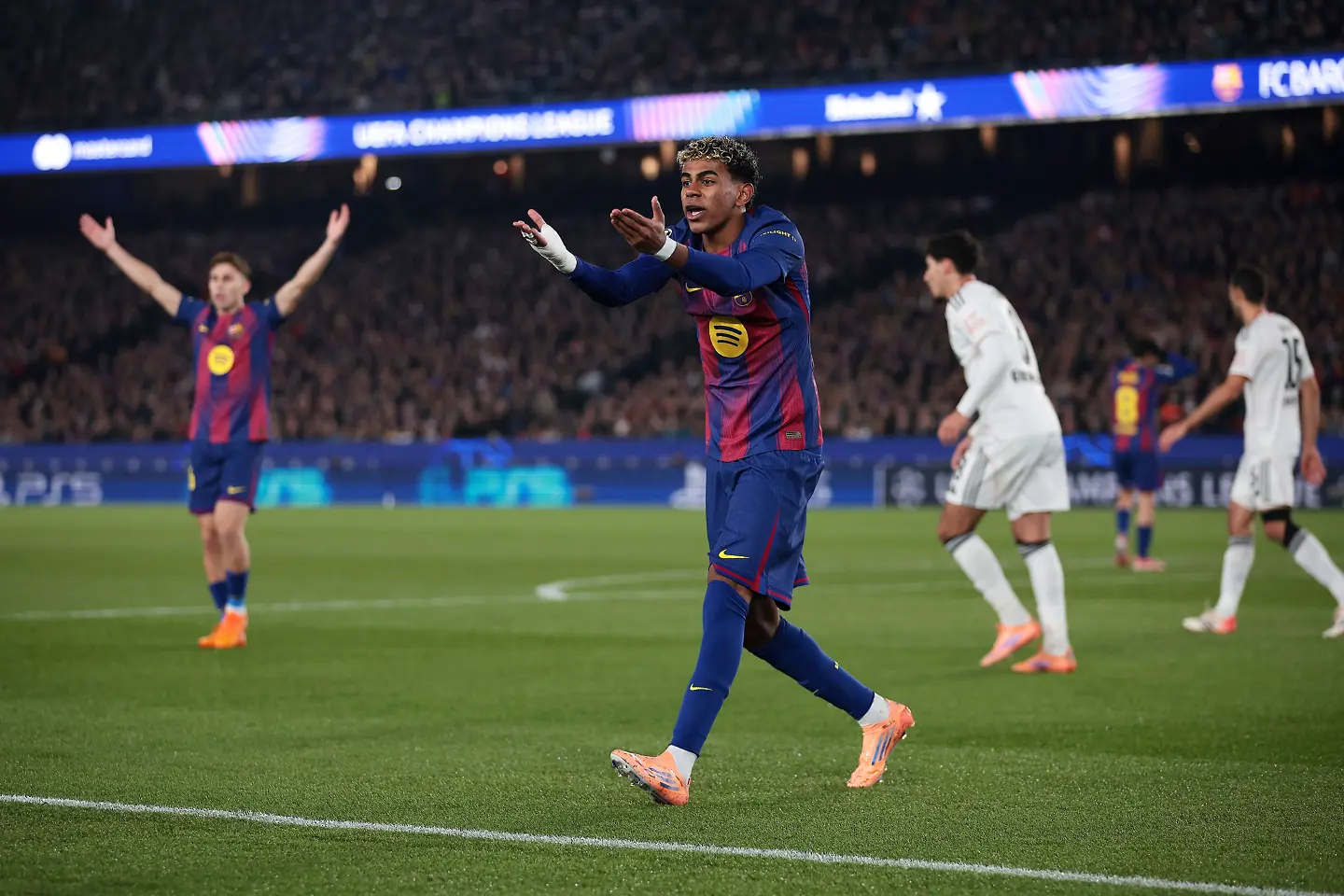 Ламин Ямал / Getty Images