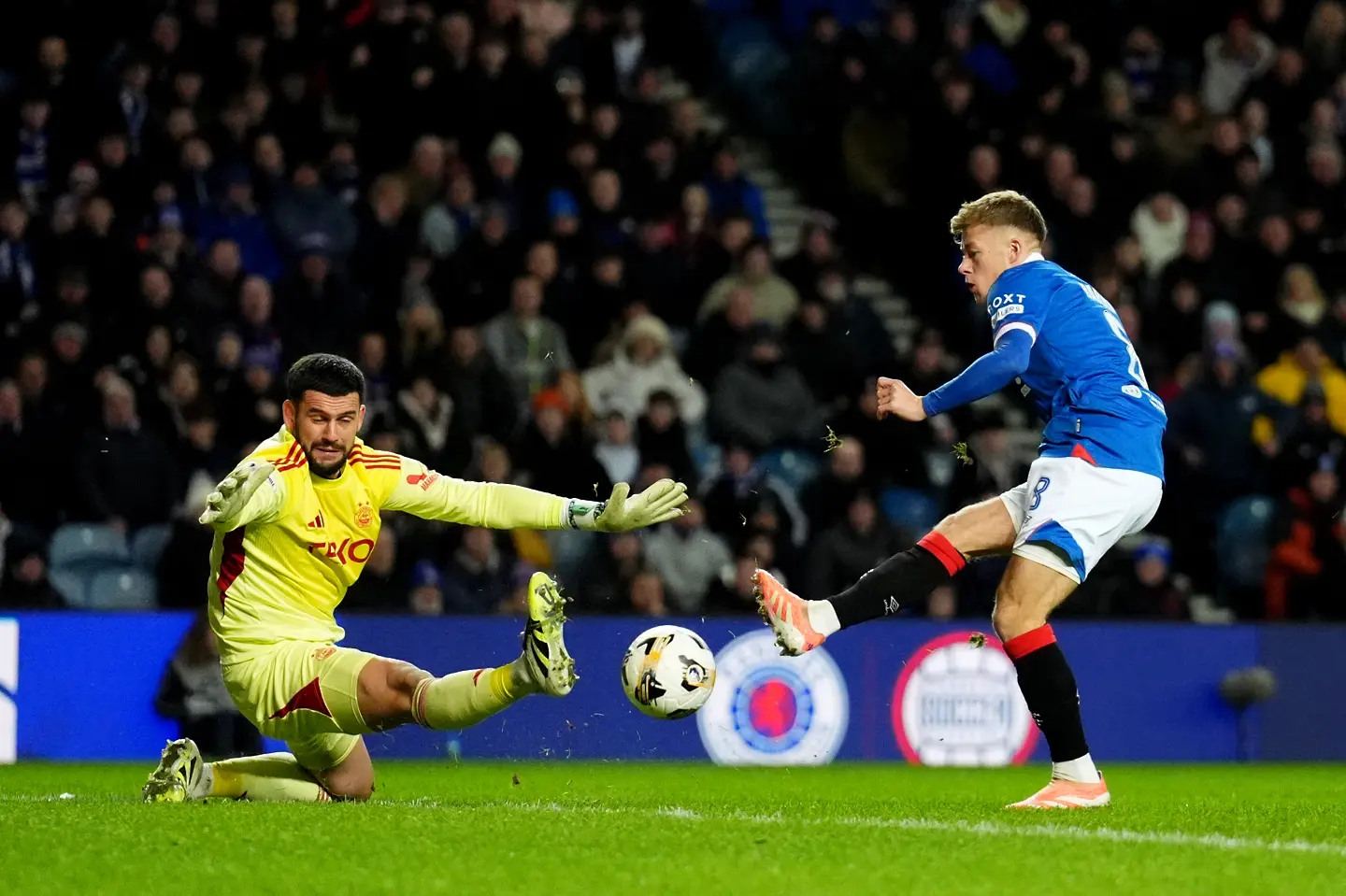 Димитър Митов, Конър Барън / Getty Images