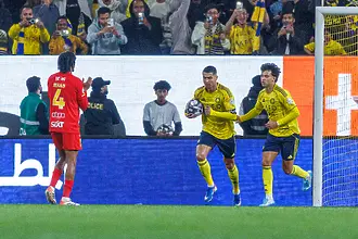 Роналдо вкара дузпа, Ал Насър претърпя загуба и позволи на Ал Хилал да дръпне