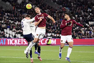 Халф на Уест Хем: Дузпата за Нотингам е шега