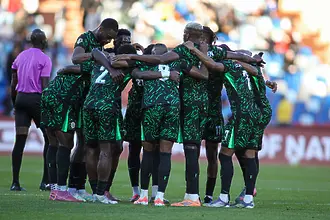Нигерия крачи към финала в Африка, Алжир си тръгна с наведена глава
