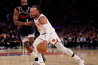 Ню Йорк Никс спря пропадането срещу ЛА Клипърс (ВИДЕО)