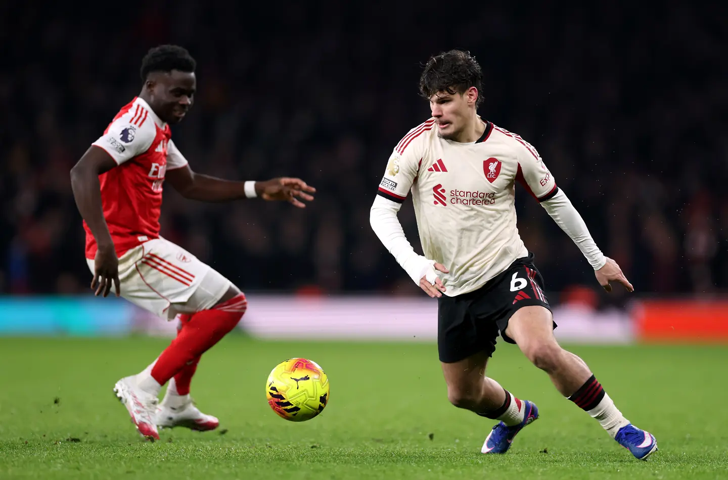 Арсенал и Ливърпул не оправдаха високите очаквания под лондонския дъжд