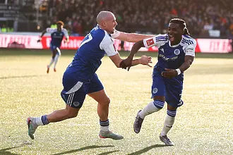 Магията на ФА Къп! Тим от Шеста дивизия изхвърли шампиона от турнира 