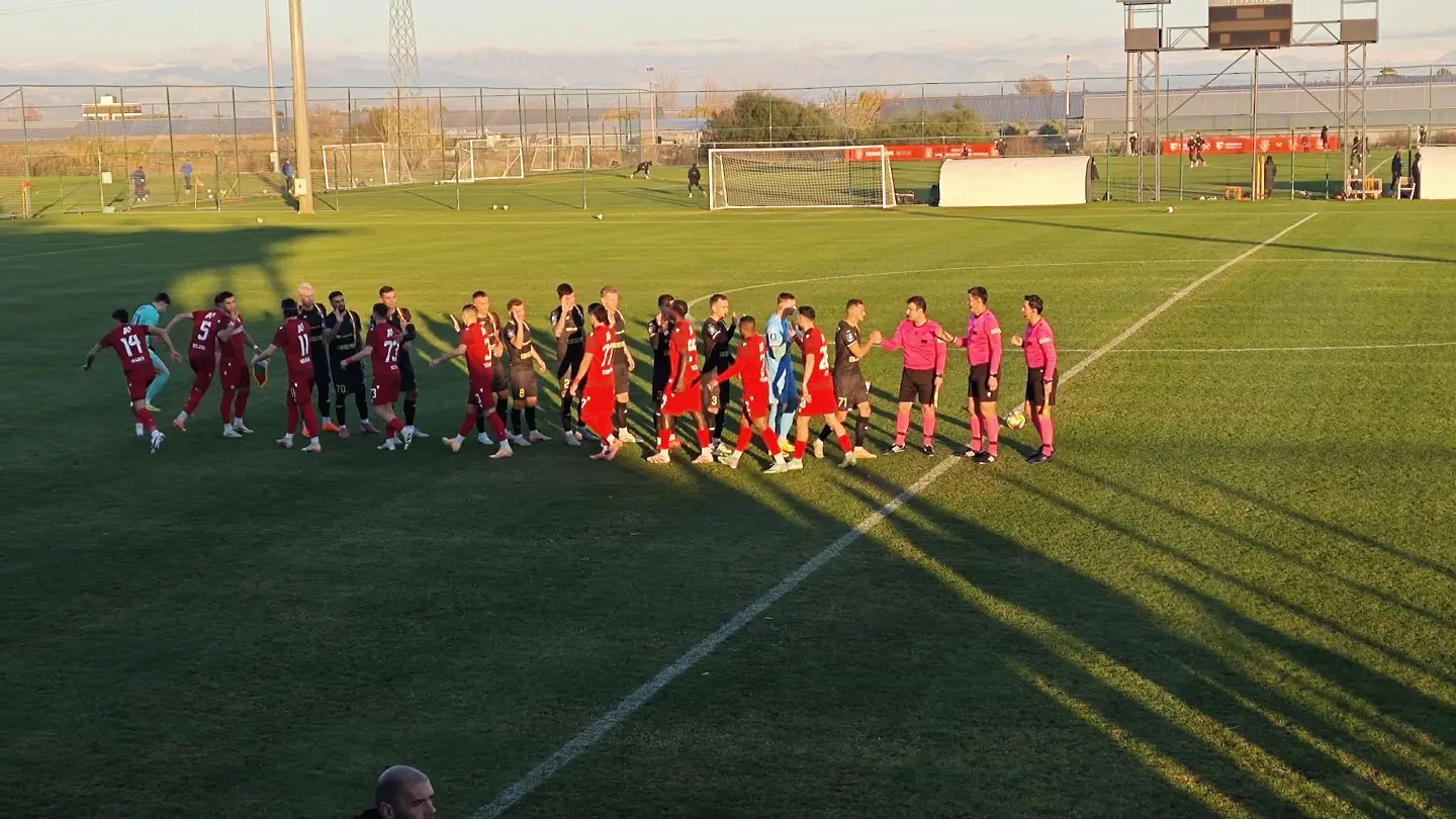 На живо: 11-те на ЦСКА за първата им контрола в Турция