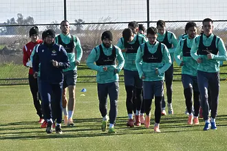 Тодор Неделев пропусна първата тренировка на Ботев Пловдив в Турция