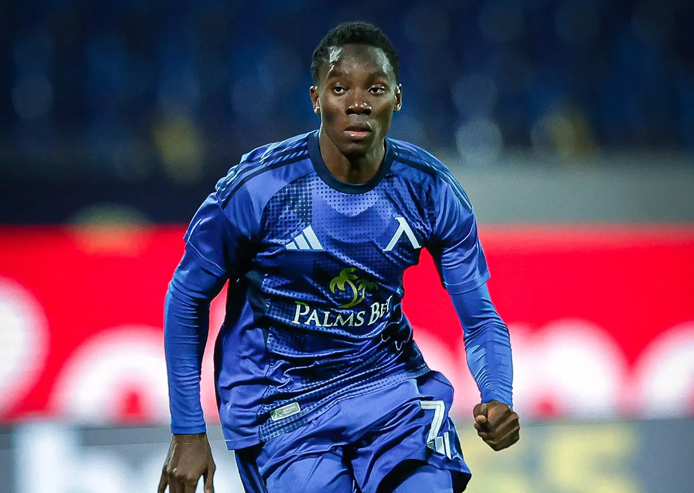 Оливер Камдем / startphoto.bg