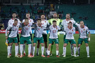 „Лъвовете“ стягат куфарите: България заминава за футболно приключение в Индонезия
