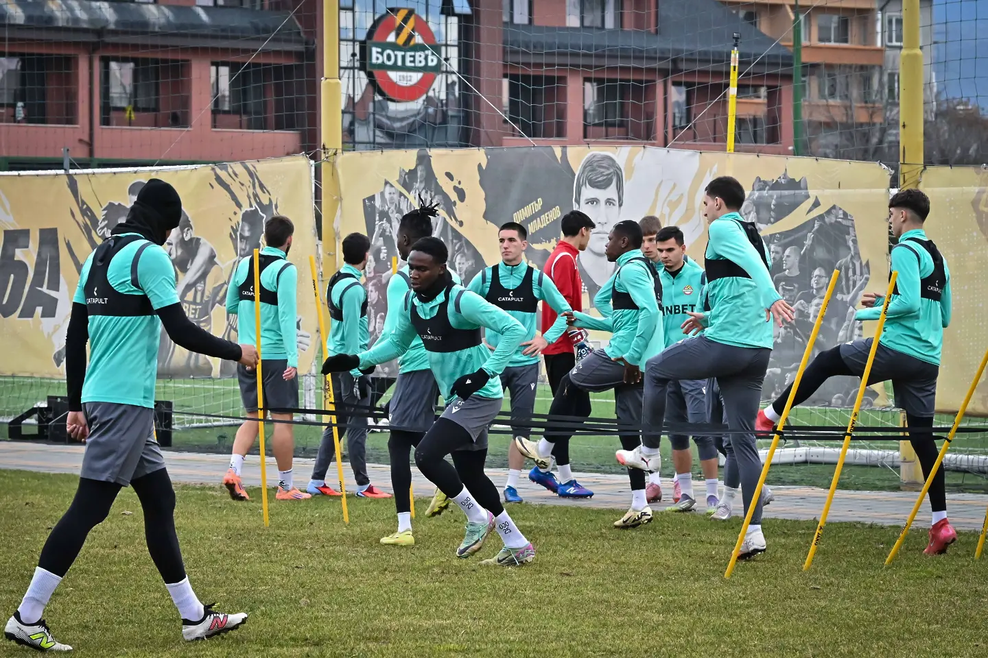 Млад африканец пристигна в Ботев Пд