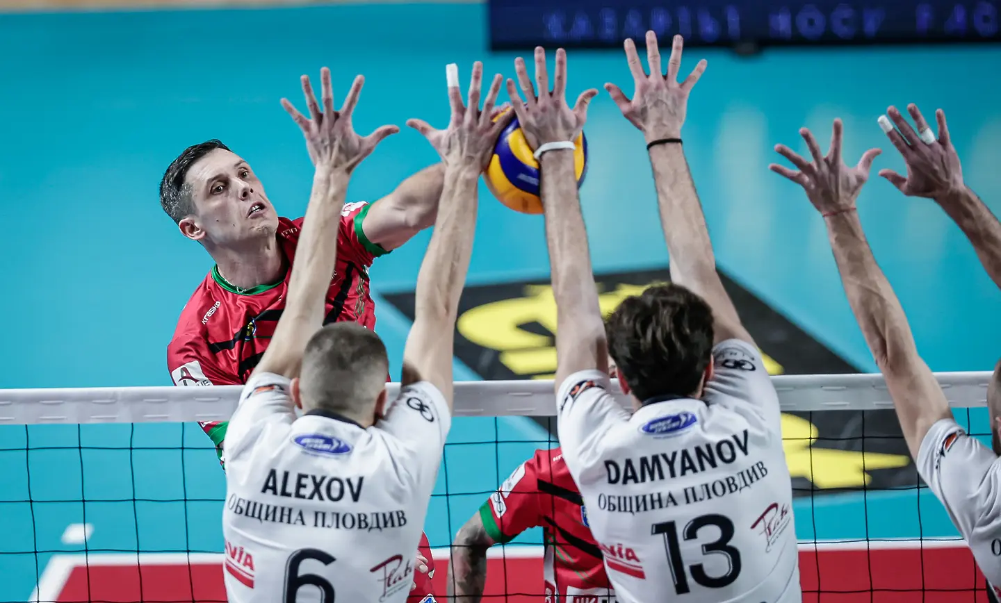 ВК Нефтохимик - ВК Локомотив Авиа / startphoto.bg