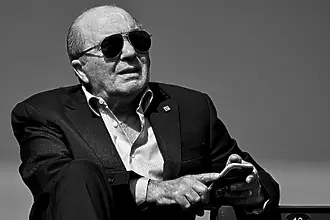 Серия А потъна в скръб, почина президентът на Фиорентина 