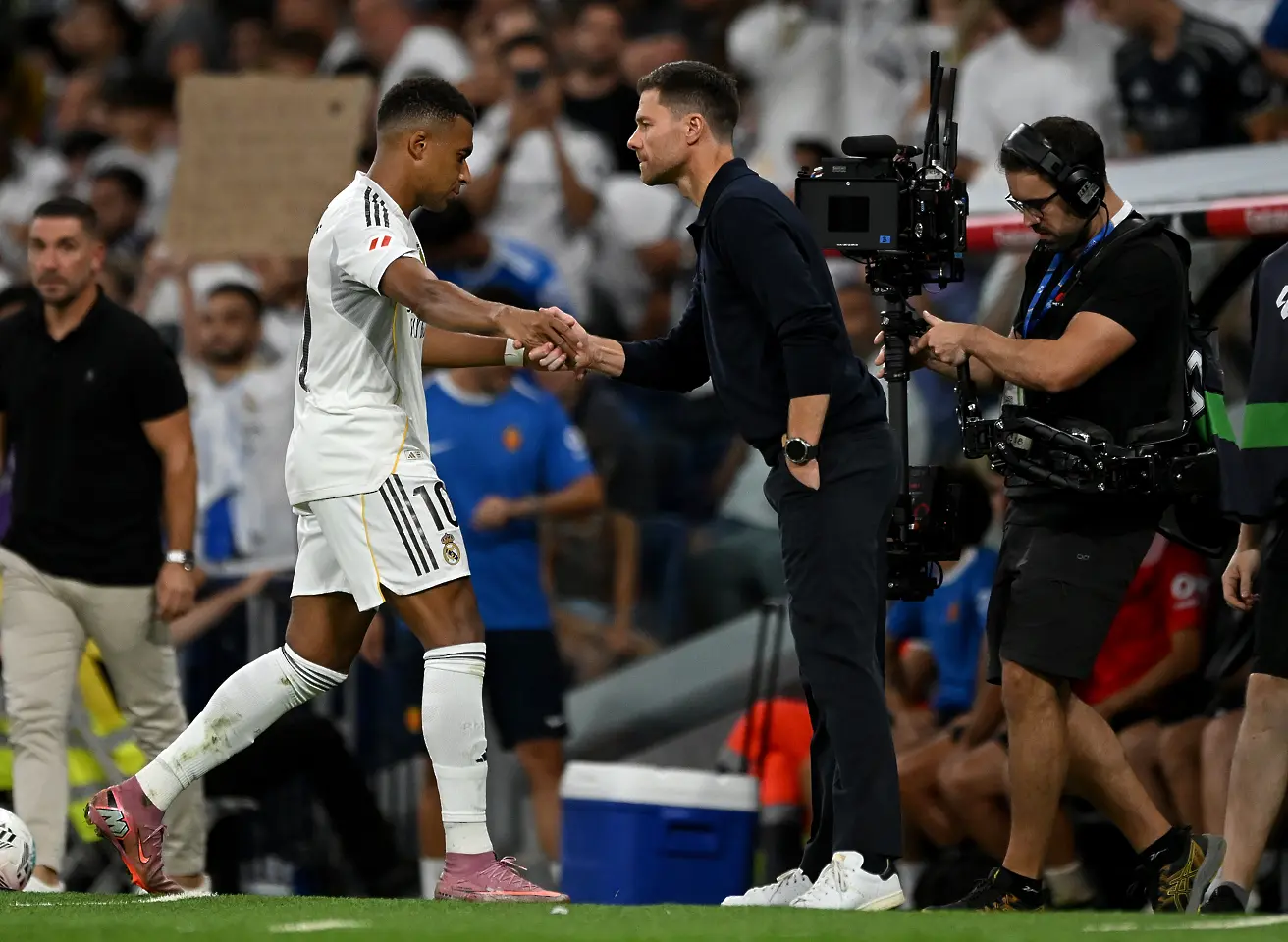 Мбапе е центрофуга за треньори