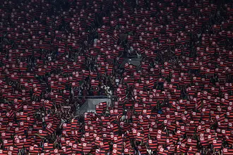 Гранд излъчва безплатно своите мачове по целия свят, но не и в родината си  