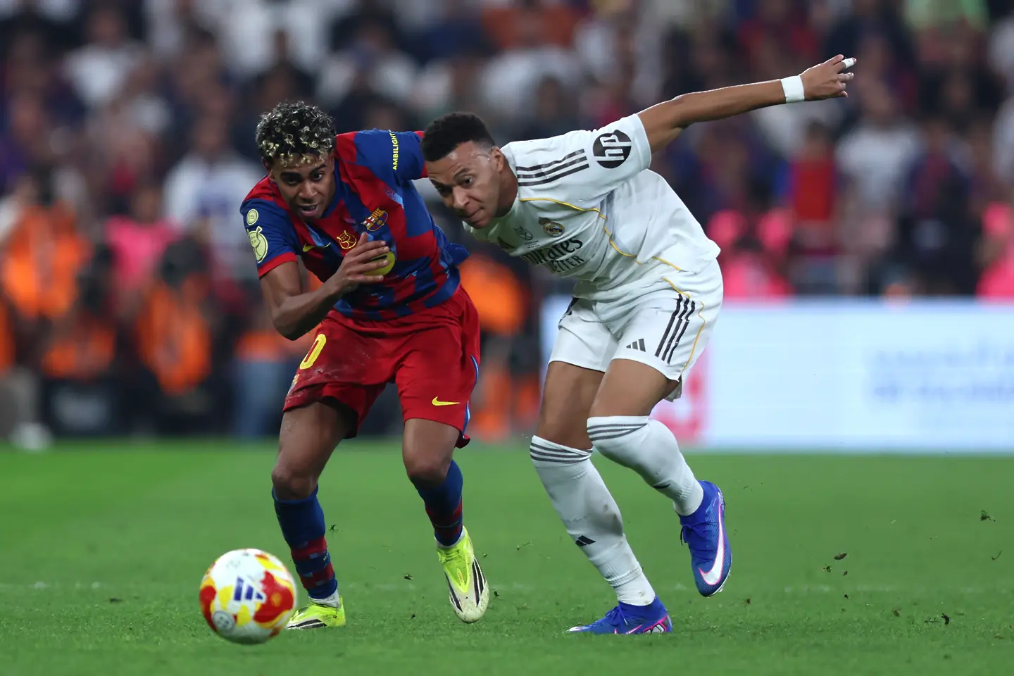 Ламин Ямал и Килиан Мбапе / Getty Images