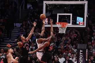 Клипърс оцеля след всичко: Хардън изведе отбора до драматична победа (ВИДЕО)