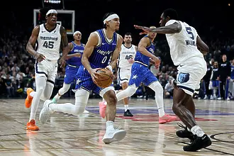 Извънземна забивка беляза шоуто на НБА в Берлин (ВИДЕО)