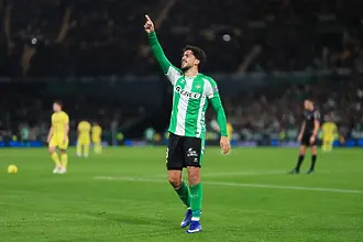 Бетис спря устрема на Виляреал 