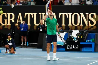 Новак Джокович разби испанец за 100-ата си победа на Australian Open