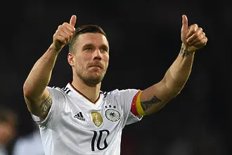 Боби Рупанов ще попива от легендата Лукас Подолски