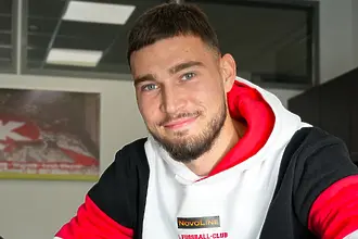 Официално: Атанас Чернев премина в Кайзерслаутерн