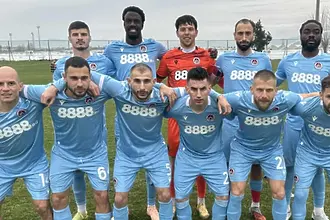 Локомотив София с първа победа, Джордан Айб с асистенция