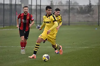 Пропаднаха контролите на Ботев Пловдив и Локомотив София в Турция