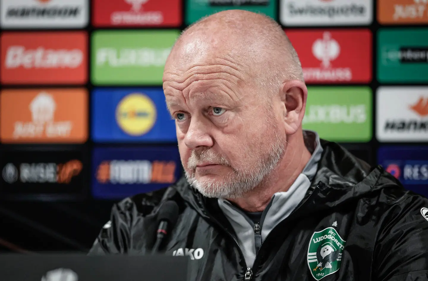 Пер-Матиас Хьогмо / startphoto.bg