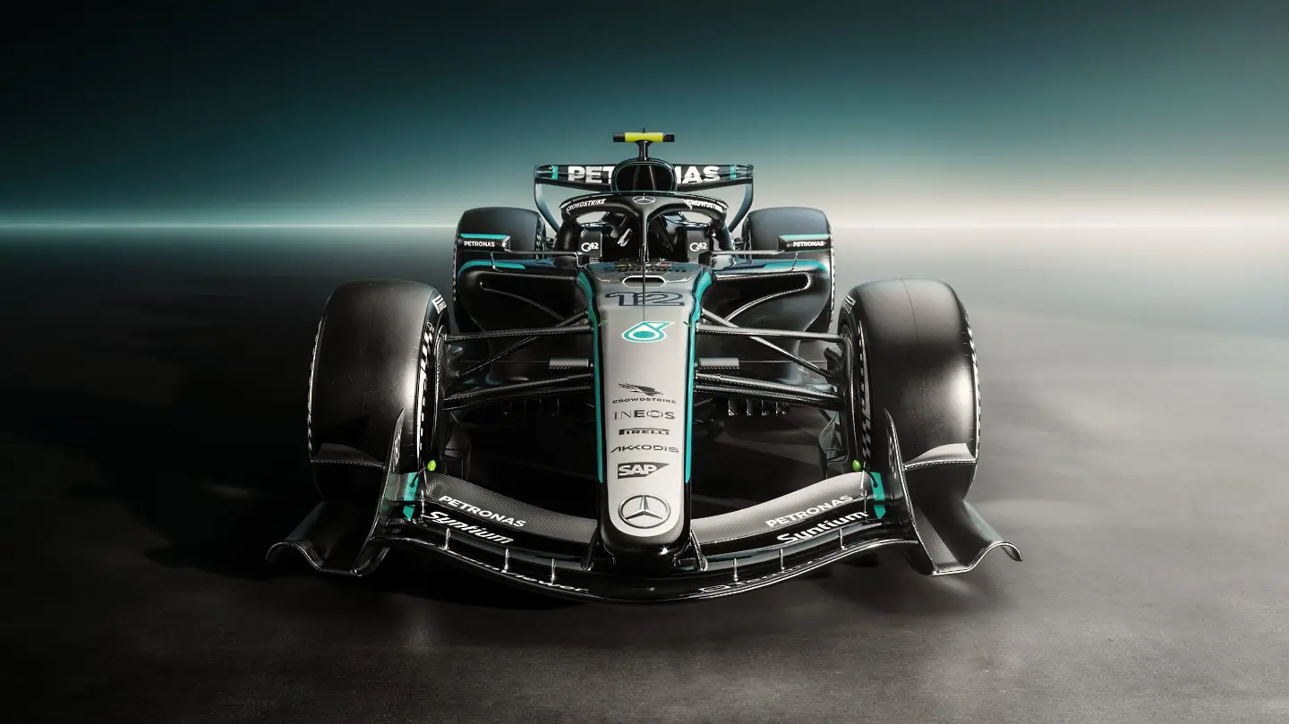 x.com/MercedesAMGF1