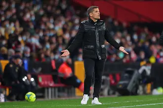 Треньор използвал ChatGPT и изпаднал