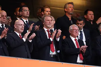 Феновете на Манчестър Юнайтед подготвят мащабен протест