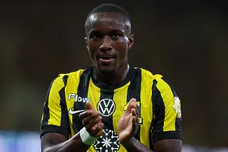 Интер опитва да върне позабравен французин в Европа, има съгласието му