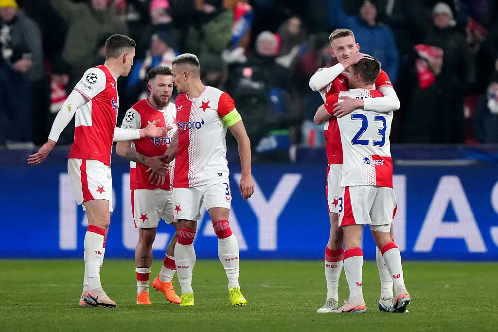 Барселона се поизмъчи в пражкия студ, но взе своето от Славия 