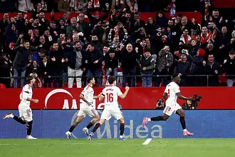 Севиля обърна Атлетик Билбао и го изпревари 