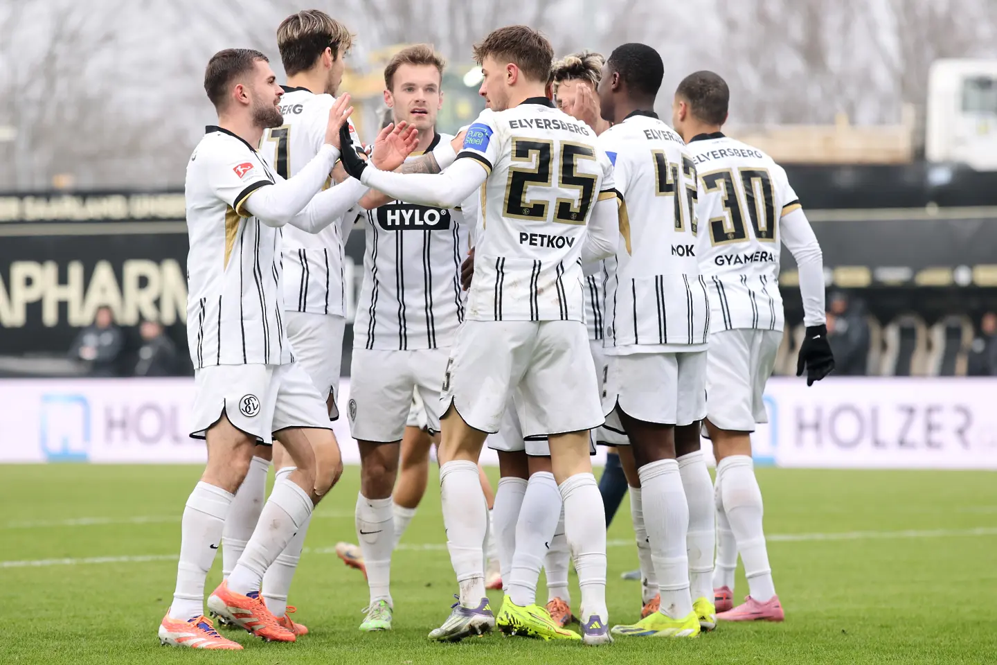 Лукас Петков / Getty Images