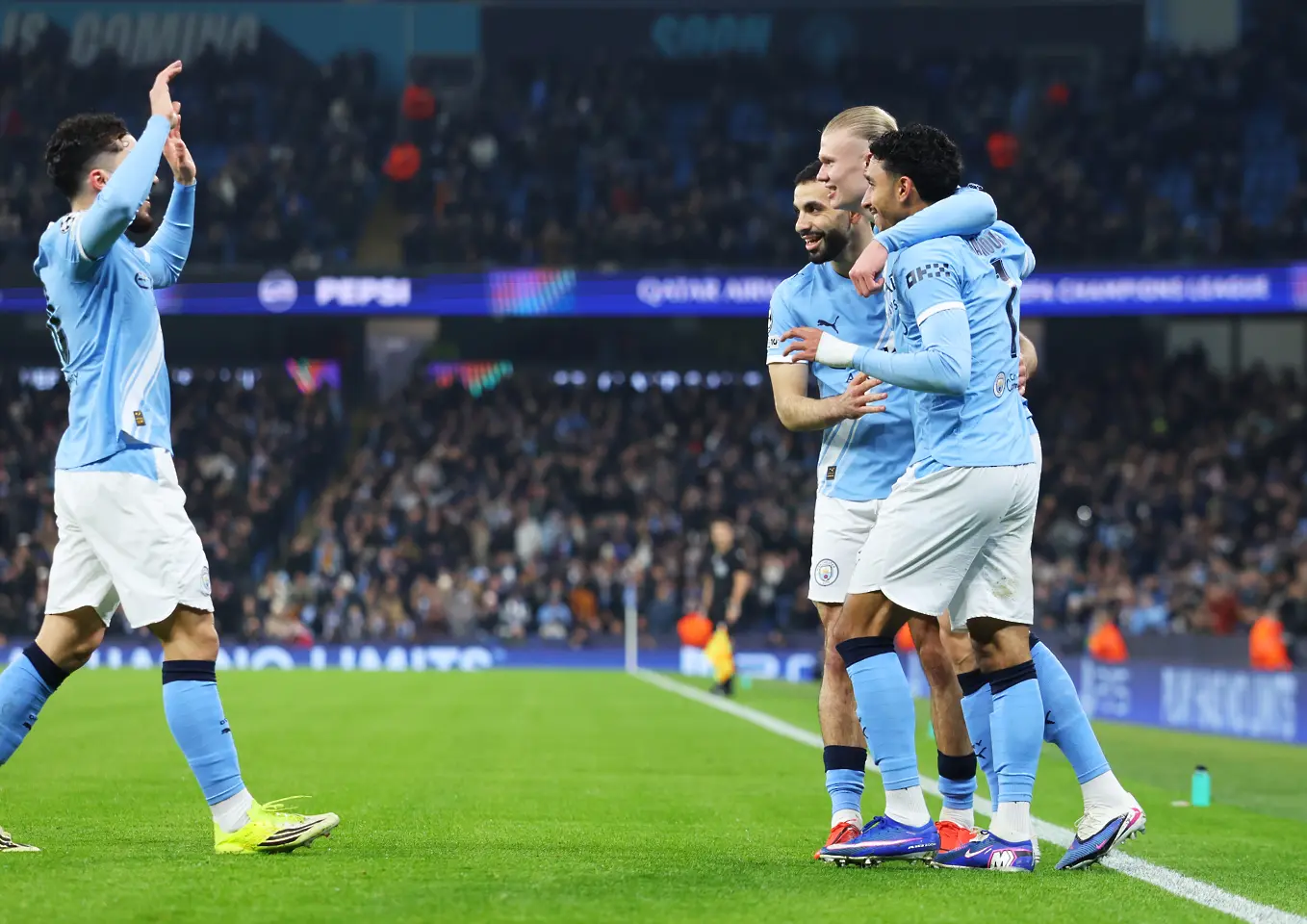 На живо: Манчестър Сити - Галатасарай (Състави)