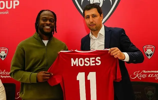 Виктор Моузес