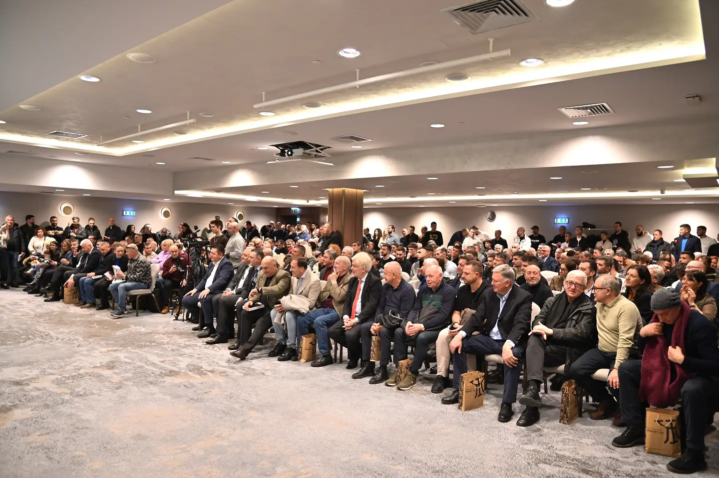 Представяне на биографията на Христо Бонев - Осмото тепе / facebook.com/lokomotivplovdiv